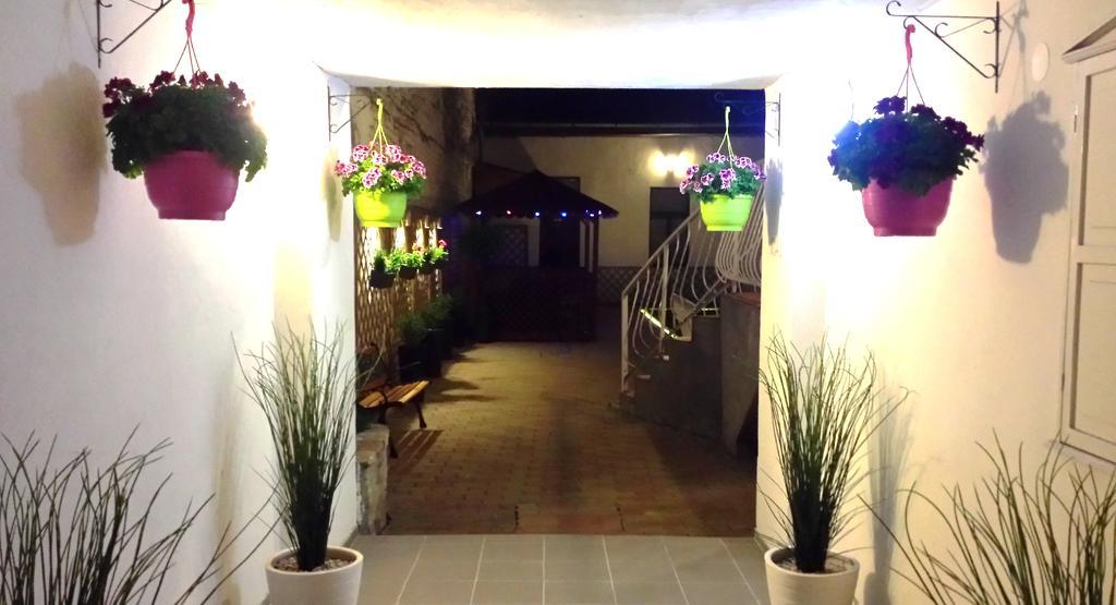 فندق Garden House بودابست المظهر الخارجي الصورة
