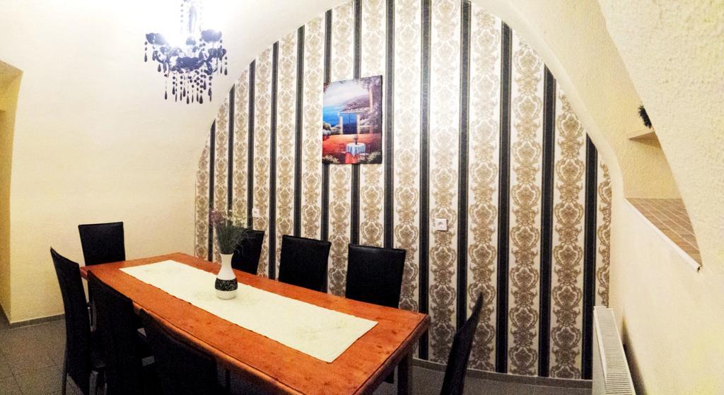 فندق Garden House بودابست المظهر الخارجي الصورة